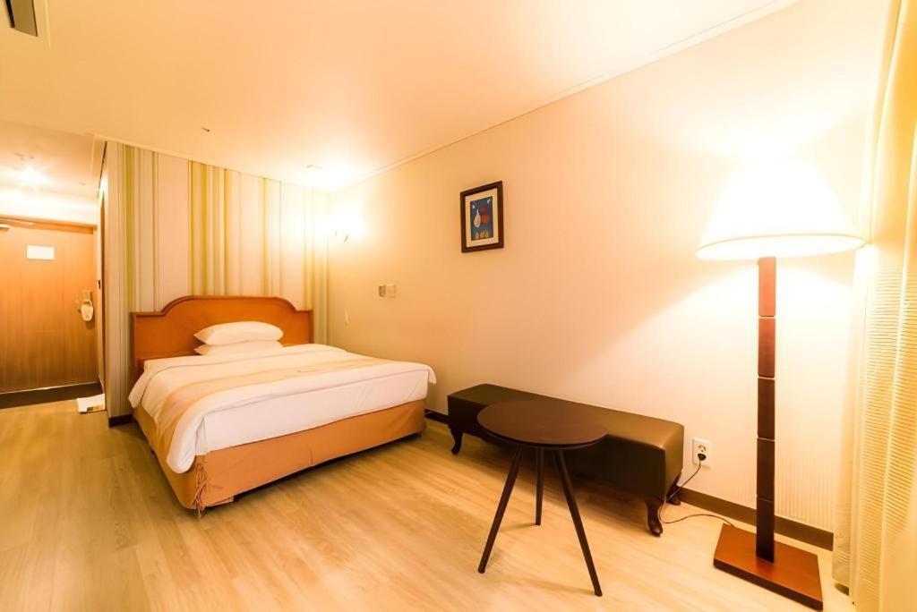 Hotel Homers Pusan Exteriér fotografie
