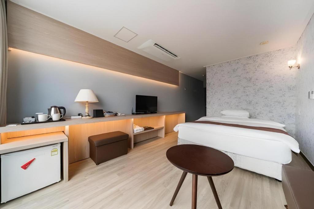 Hotel Homers Pusan Exteriér fotografie